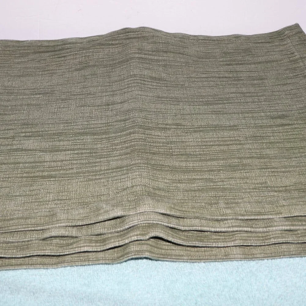 Crate & Barrel Placemats Lamont Sage 14